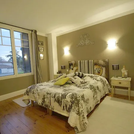 L'oustalet D'anicette Bed & Breakfast